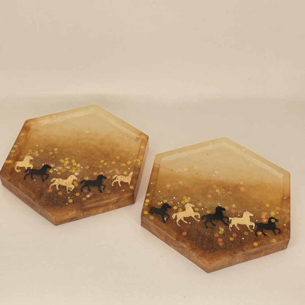 Horses Hexagon w/ Pads Coaster Trinket Tray Set Glitter Gold Ombre Amber Brown - Picture 10 of 12